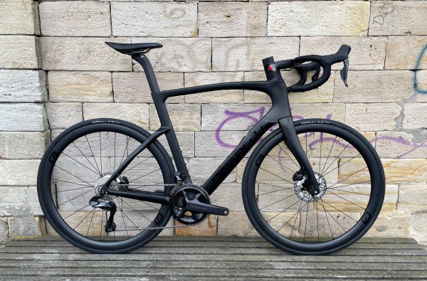 Pinarello F7 Shimano Ultegra Di2 2x12 D102 RAZOR BLACK