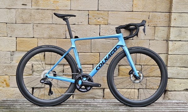 Colnago V4 Shimano Ultegra Di2 Faserwerk V2 50mm incl. 2. Laufradsatz VDBL