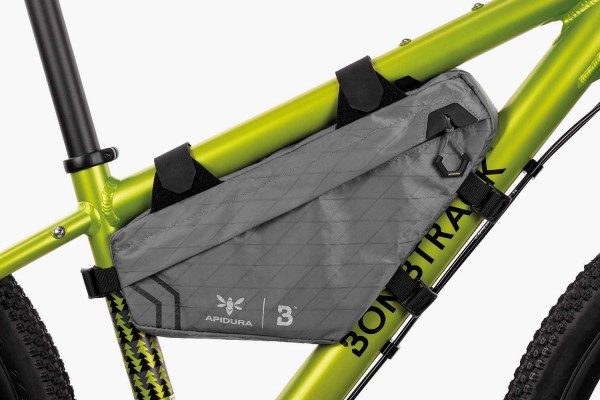 APIDURA + Bombtrack Frame Pack Rahmentasche wasserdicht 2,4 Liter