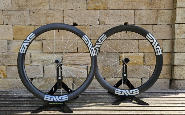 ENVE SES 4.5 PRO Disc Carbon Silver Decals Laufradsatz XDR (SRAM)
