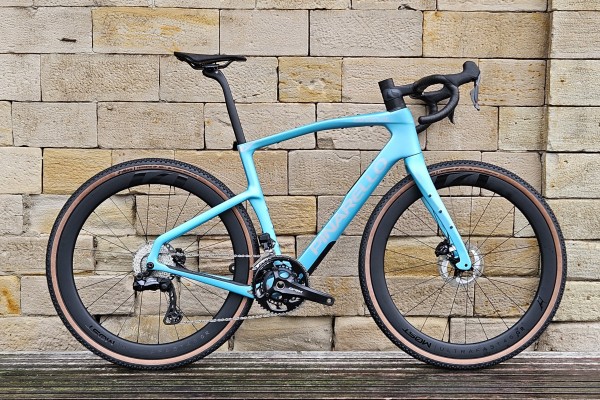 Pinarello Grevil F7 Shimano GRX 825 Di2 Stone Turquoise